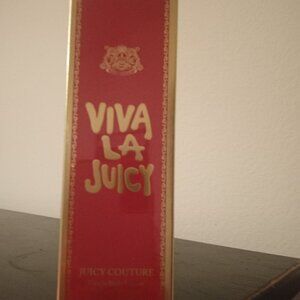 Viva La Juicy Body Lotion / Unopened